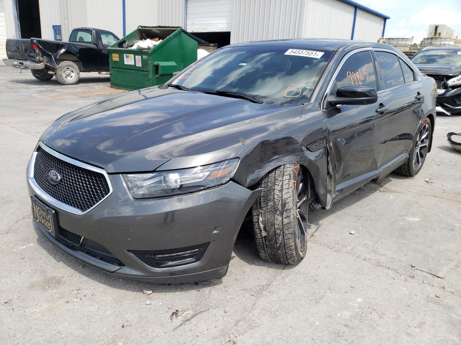 Photo 2 from auction – 2016 FORD TAURUS SHO with VIN 1FAHP2KT3GG129276