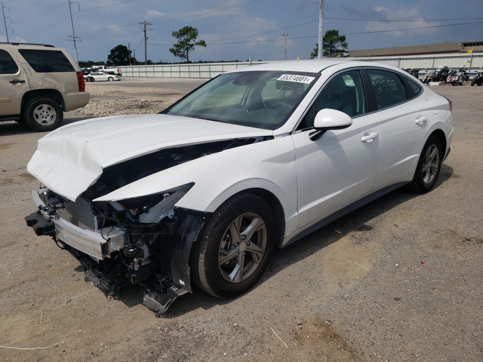 Photo 2 from auction – 2022 HYUNDAI SONATA SE with VIN 5NPEG4JA4NH133600