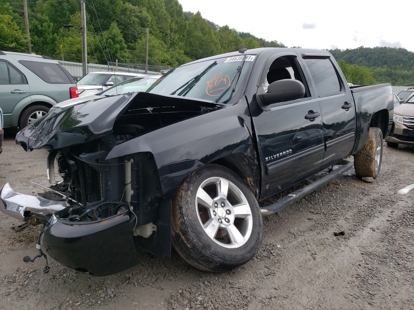 Photo 2 from auction – 2011 CHEVROLET SILVERADO with VIN 3GCPKSE3XBG407006