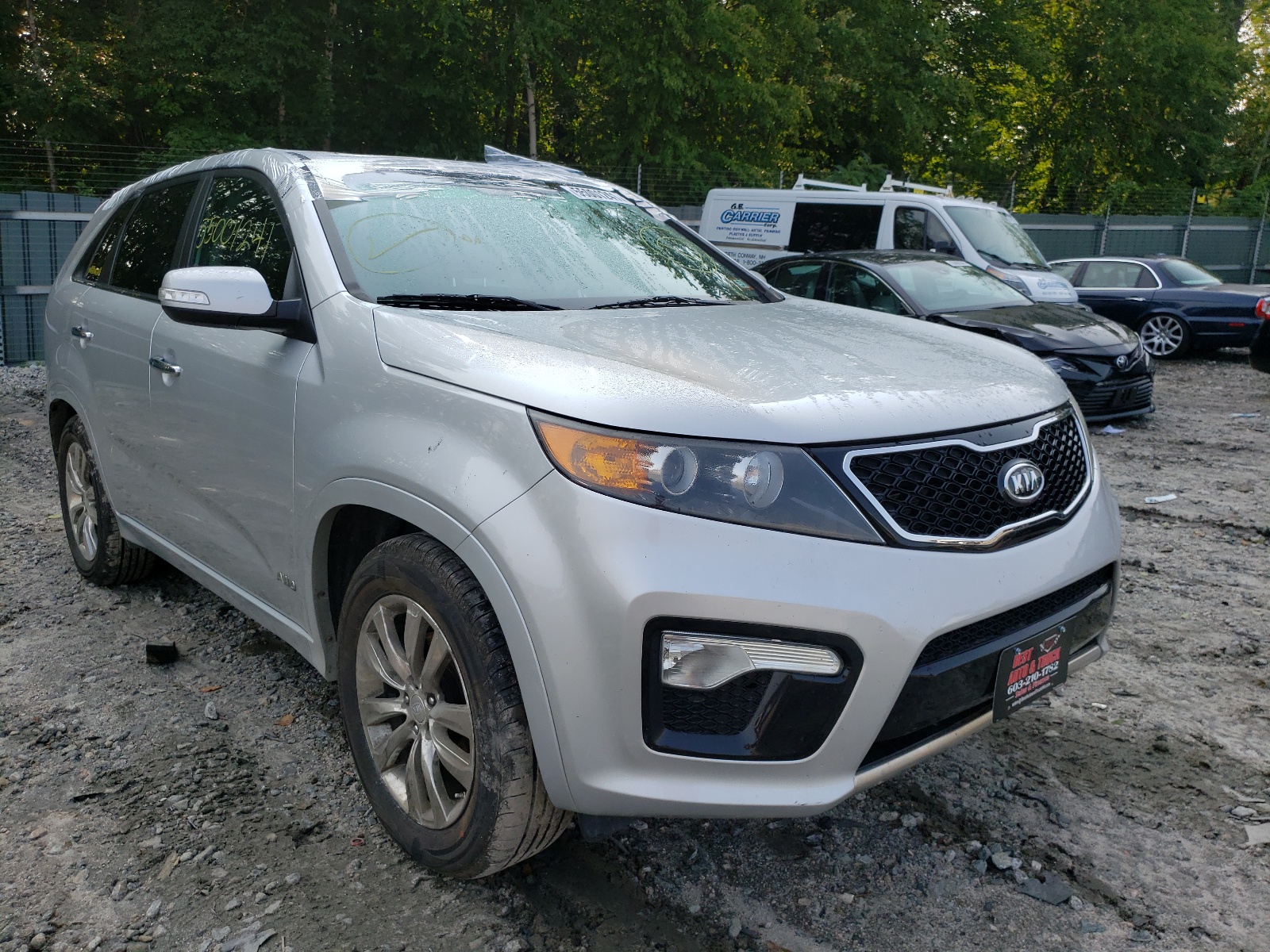 Photo 1 from auction – 2011 KIA SORENTO SX with VIN 5XYKWDA26BG144261