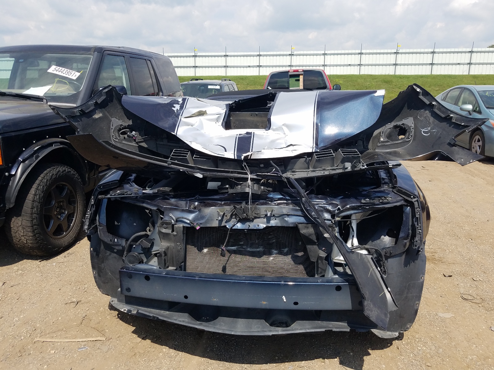 Photo 9 from auction – 2014 CHEVROLET CAMARO 2SS with VIN 2G1FK3DJXE9121505