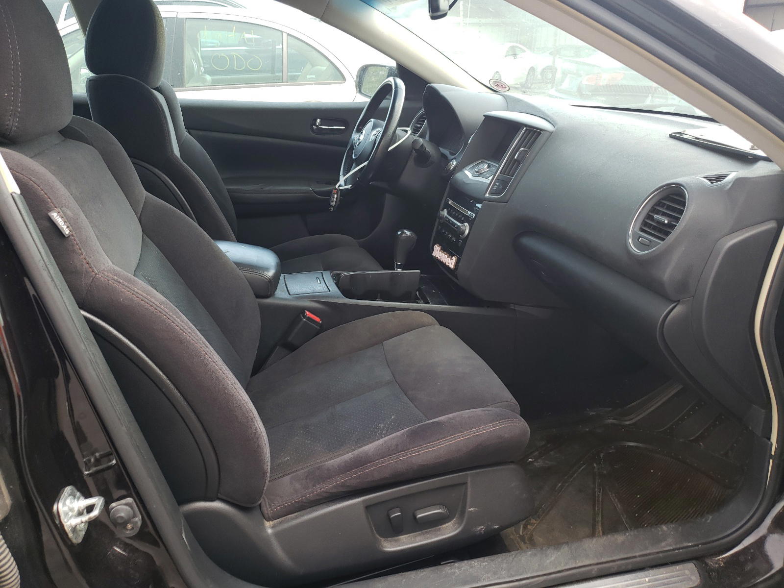 Photo 5 from auction – 2011 NISSAN MAXIMA S with VIN 1N4AA5AP3BC841067