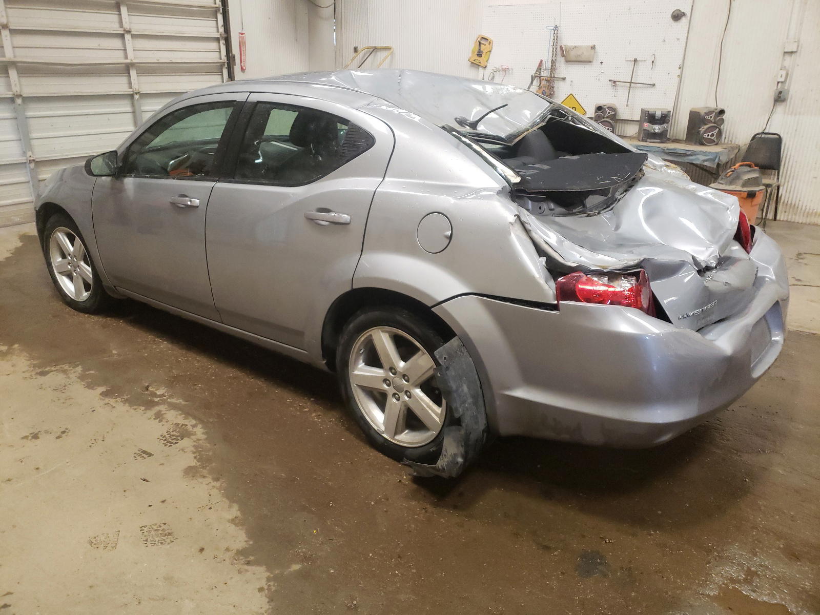 Photo 3 from auction – 2013 DODGE AVENGER SE with VIN 1C3CDZAB5DN589534