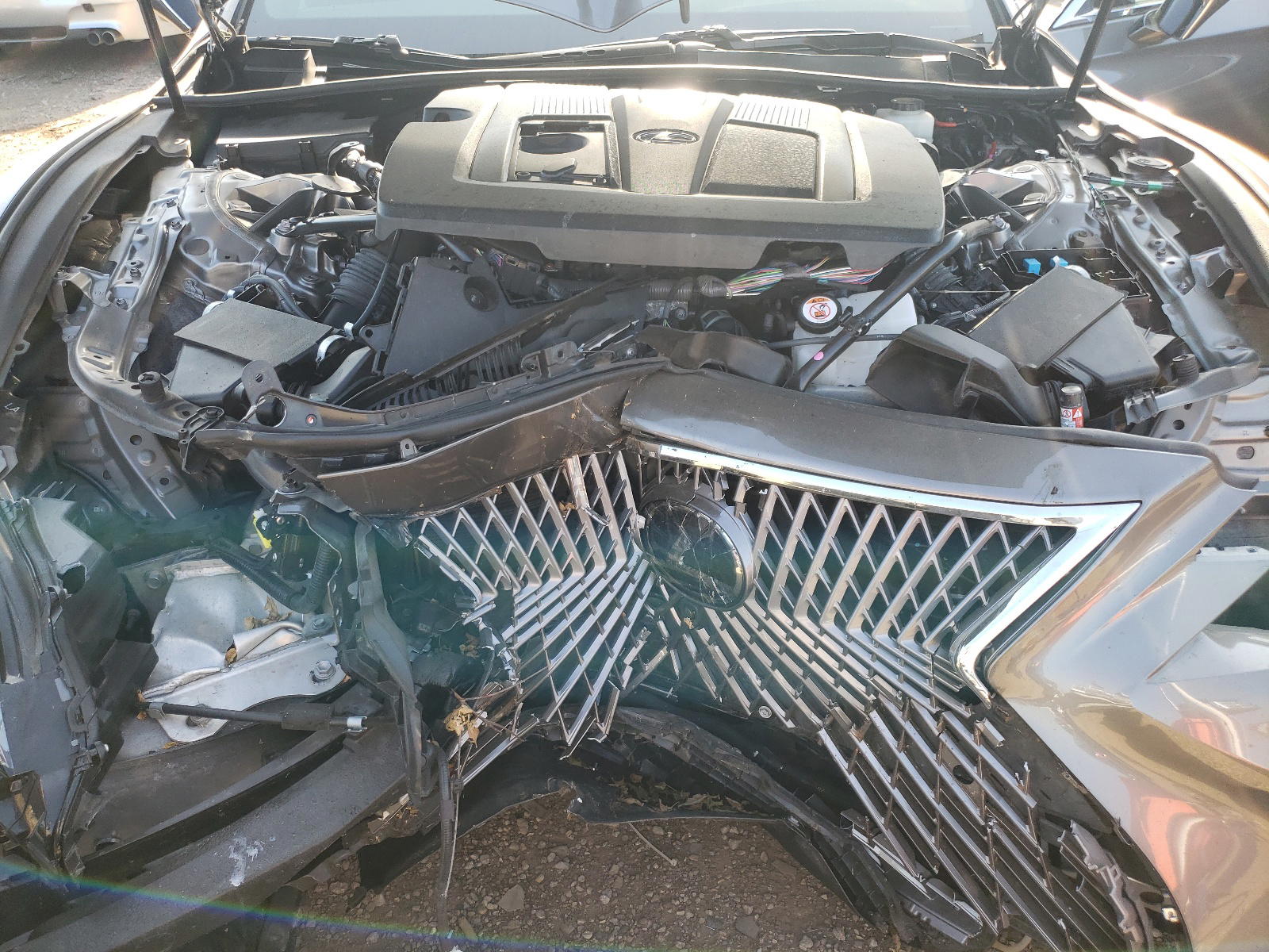 Photo 7 from auction – 2019 LEXUS LS 500 BAS with VIN JTHC51FF4K5006761