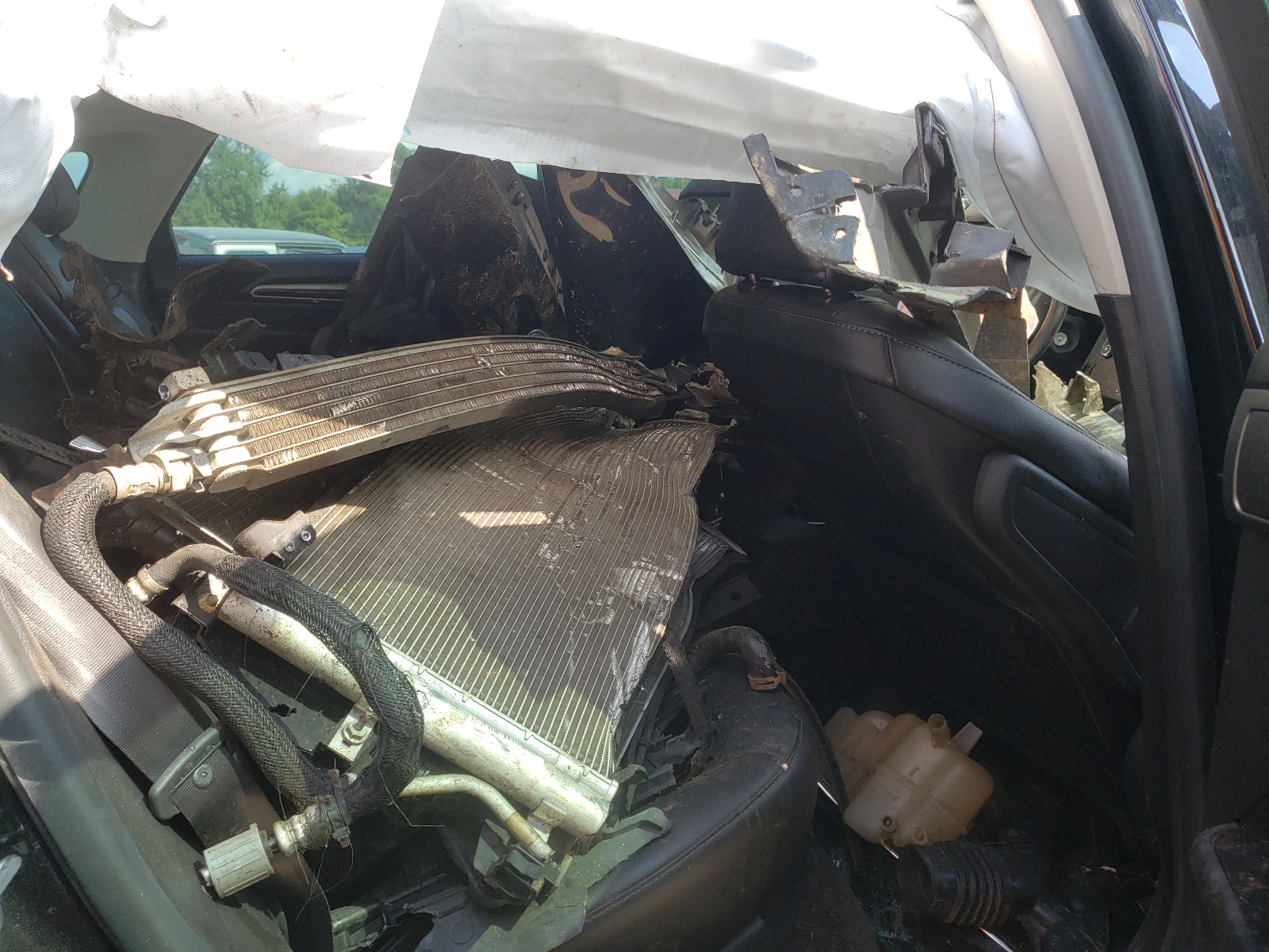 Photo 6 from auction – 2015 FORD FUSION SE with VIN 3FA6P0PU5FR307600