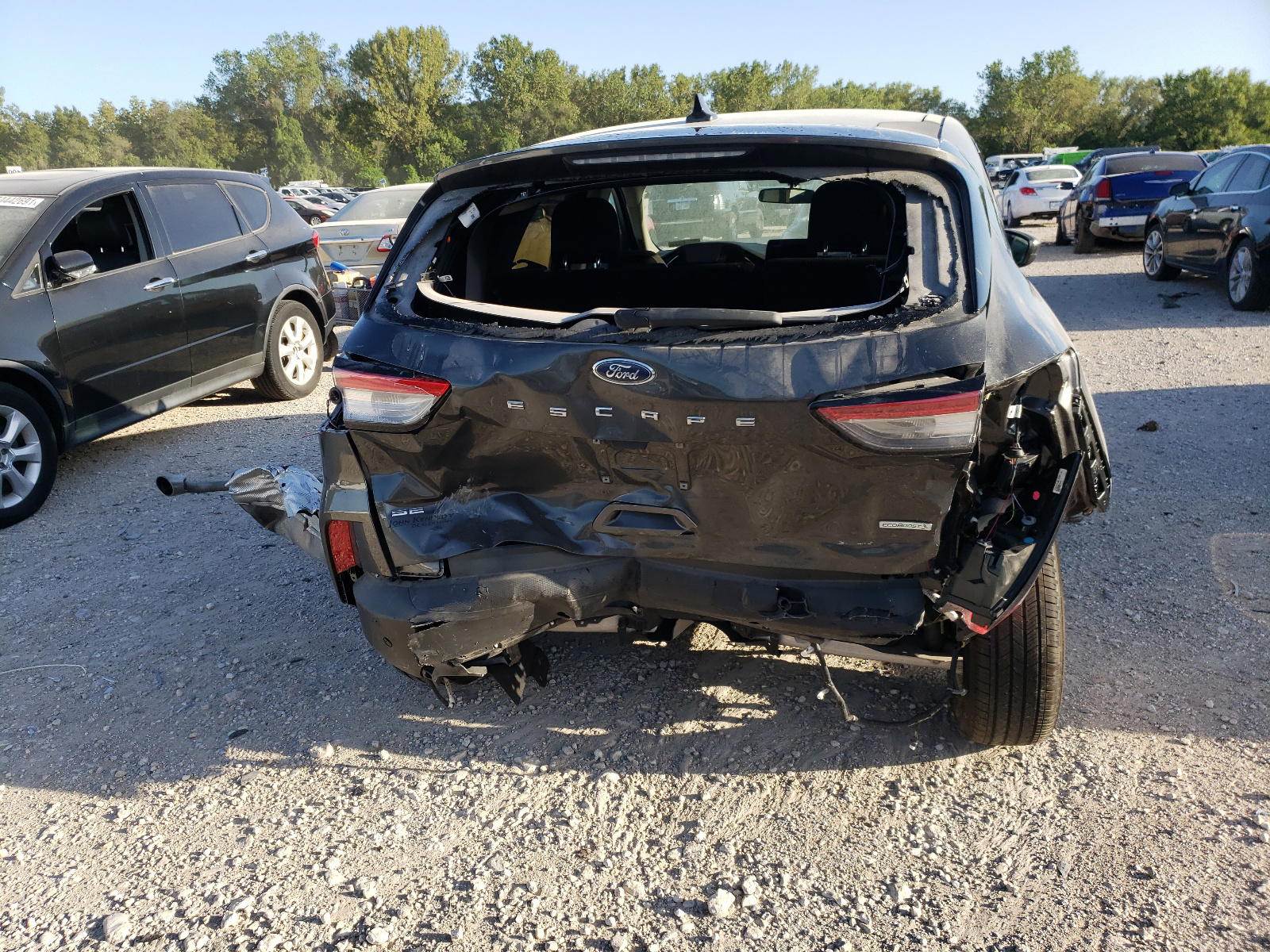 Photo 9 from auction – 2020 FORD ESCAPE SE with VIN 1FMCU0G60LUA13917