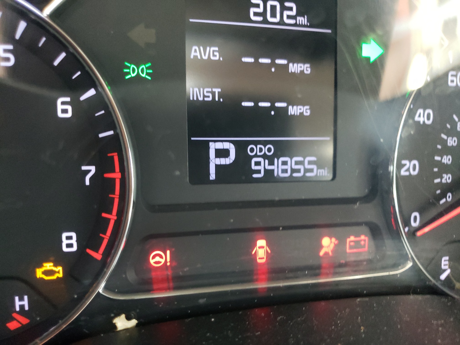 Photo 8 from auction – 2014 KIA FORTE LX with VIN KNAFK4A69E5061319