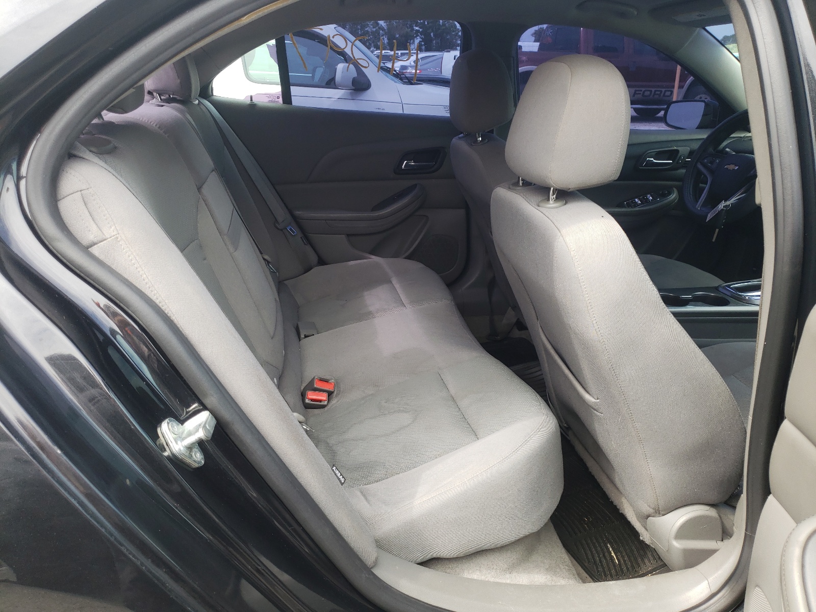 Zdjęcie 6 z aukcji – 2013 CHEVROLET MALIBU LS z VIN 1G11B5SA0DF233647