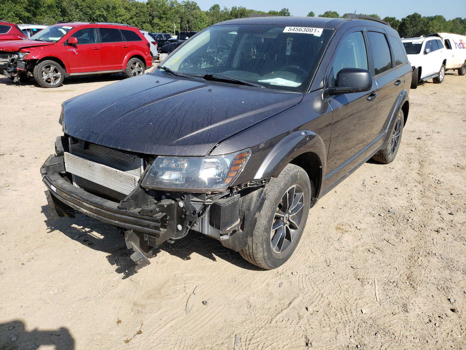 Photo 2 from auction – 2018 DODGE JOURNEY SE with VIN 3C4PDCAB0JT236673