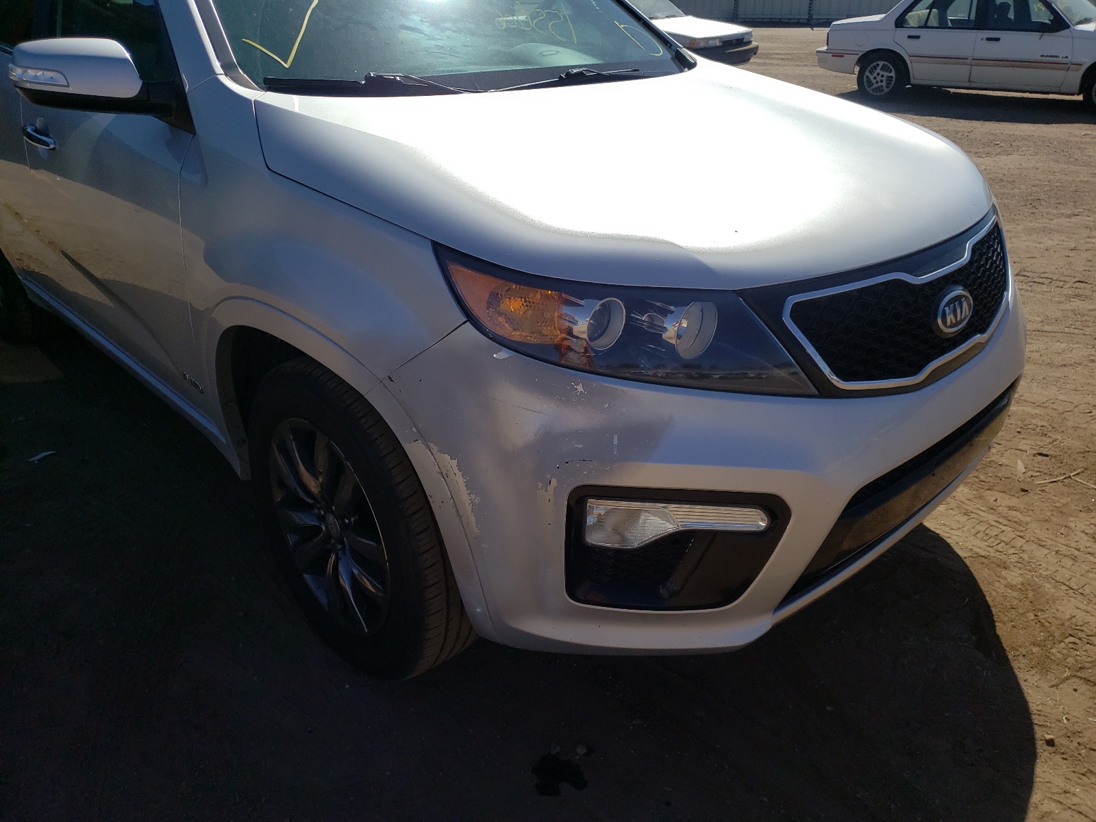 Photo 9 from auction – 2013 KIA SORENTO SX with VIN 5XYKWDA29DG313076