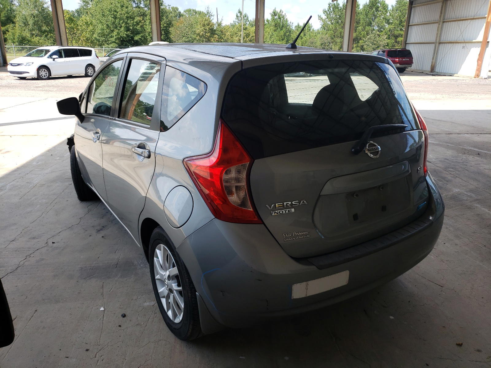 Photo 3 from auction – 2015 NISSAN VERSA NOTE with VIN 3N1CE2CP1FL423039
