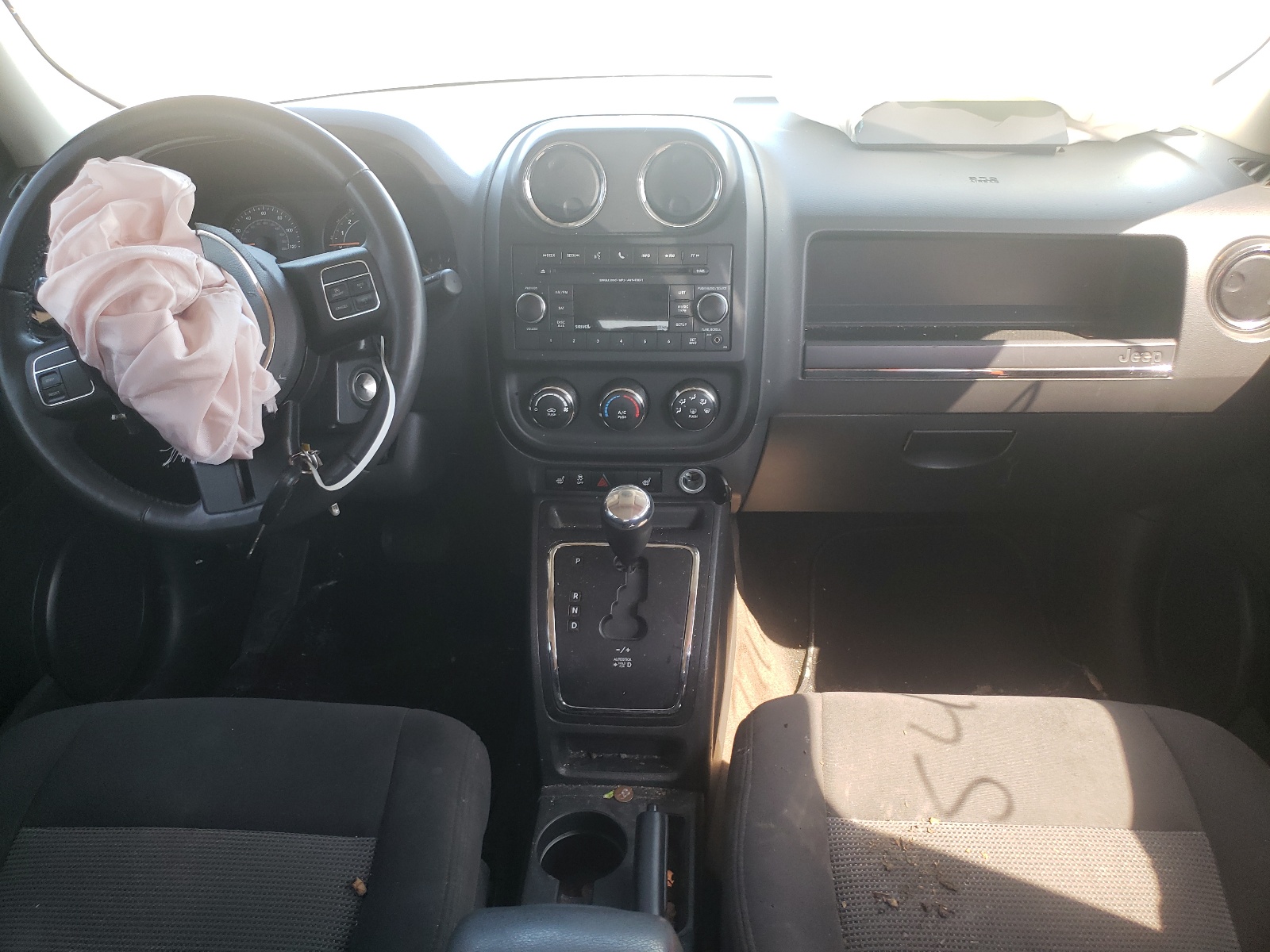 Photo 9 from auction – 2017 JEEP PATRIOT LA with VIN 1C4NJPFBXHD183691