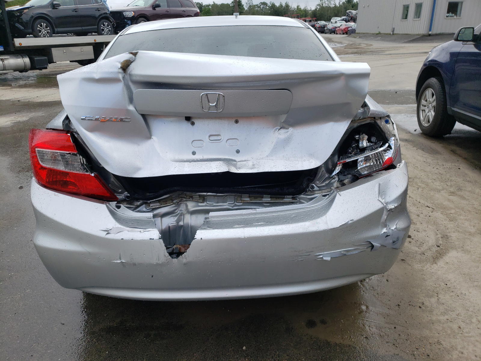Photo 9 from auction – 2012 HONDA CIVIC EX with VIN 2HGFB2F81CH318501