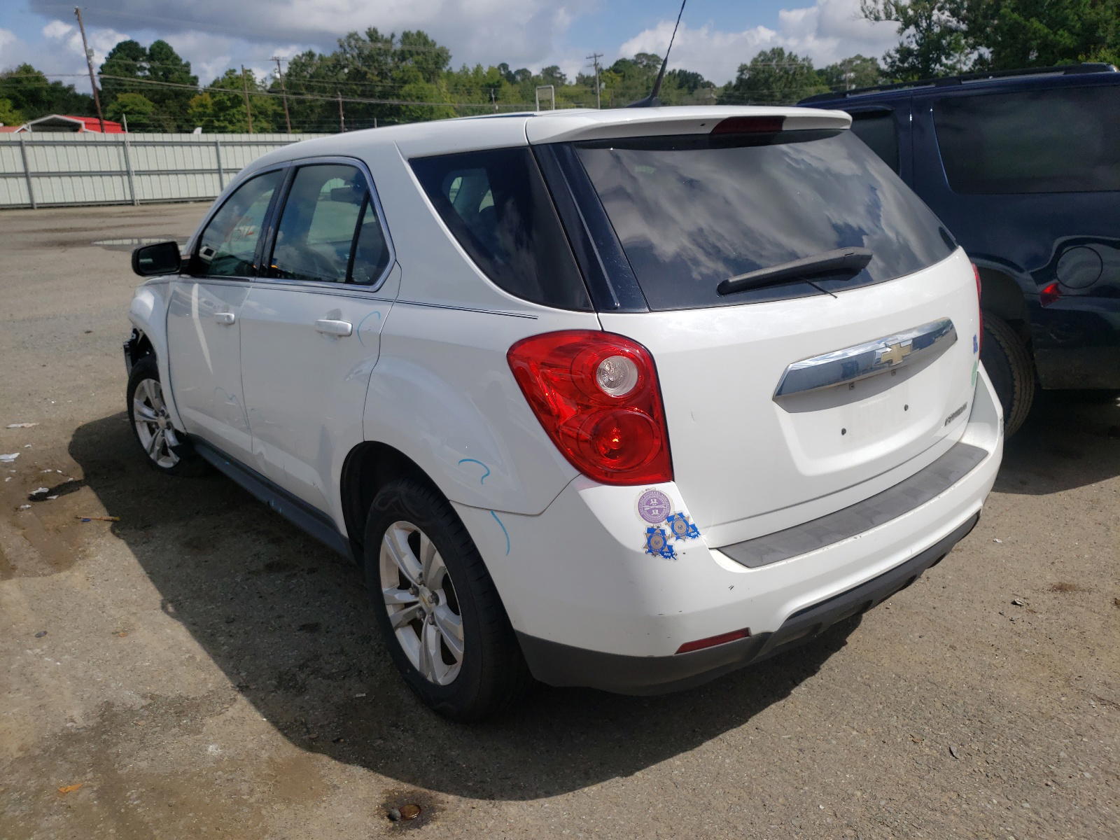 Photo 3 from auction – 2011 CHEVROLET EQUINOX LS with VIN 2CNALBEC3B6247626
