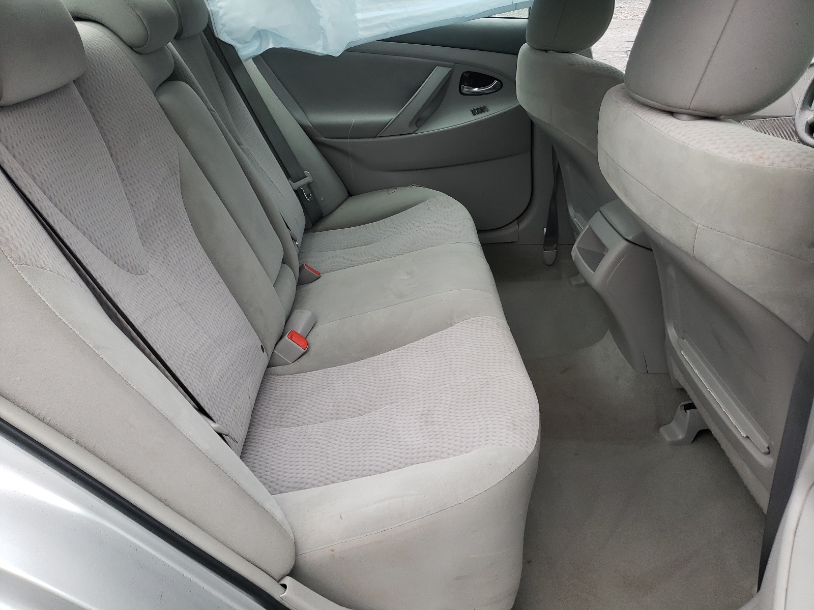 Zdjęcie 6 z aukcji – 2011 TOYOTA CAMRY BASE z VIN 4T1BF3EK9BU662024