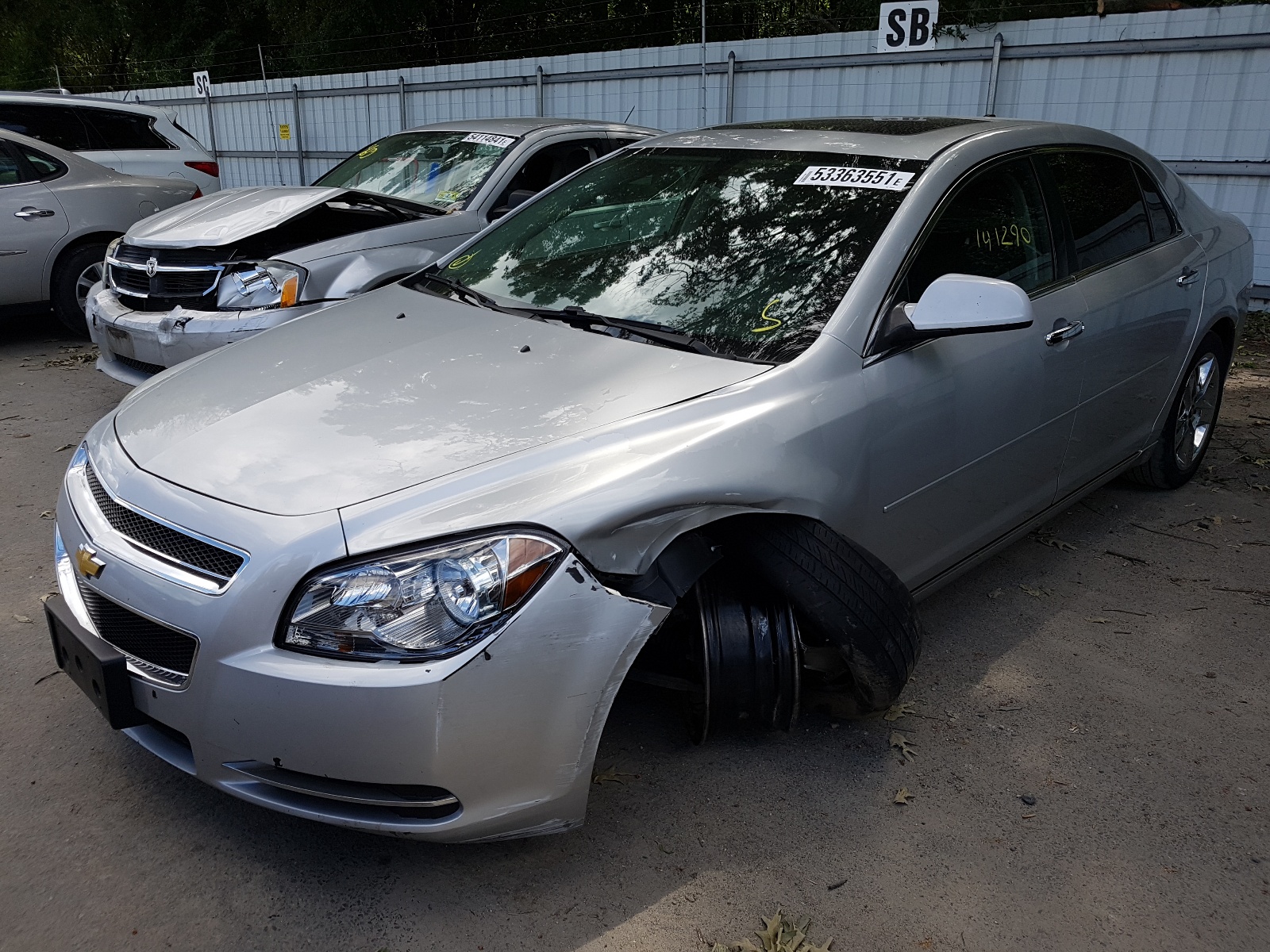 Photo 2 from auction – 2012 CHEVROLET MALIBU 2LT with VIN 1G1ZD5E0XCF335939