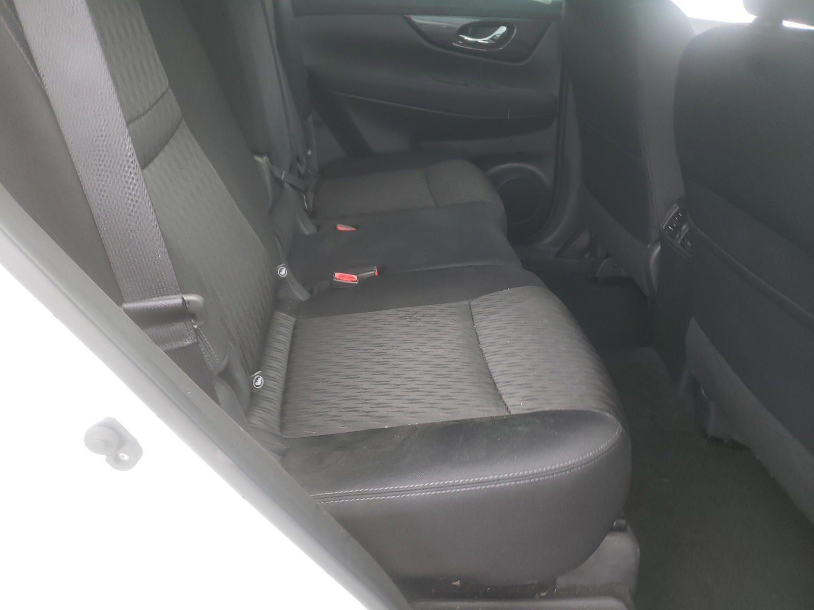 Photo 6 from auction – 2018 NISSAN ROGUE S with VIN KNMAT2MT7JP571327