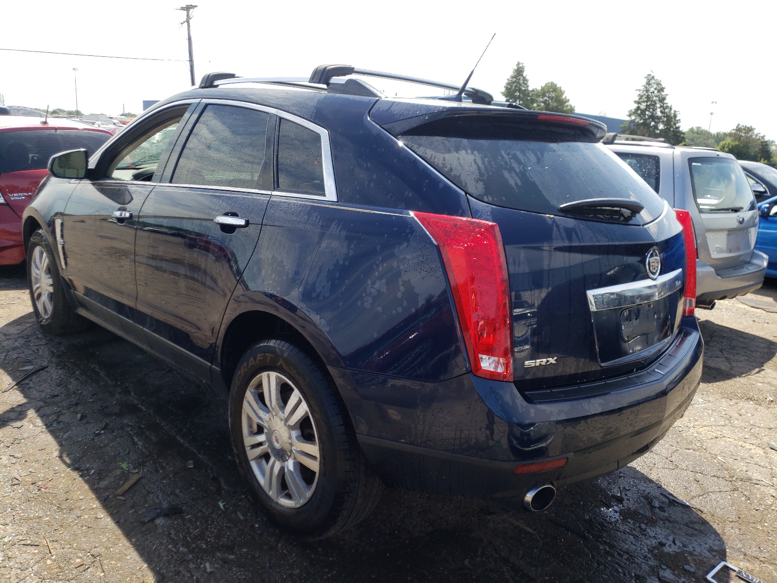 Photo 3 from auction – 2011 CADILLAC SRX LUXURY with VIN 3GYFNAEY3BS586490