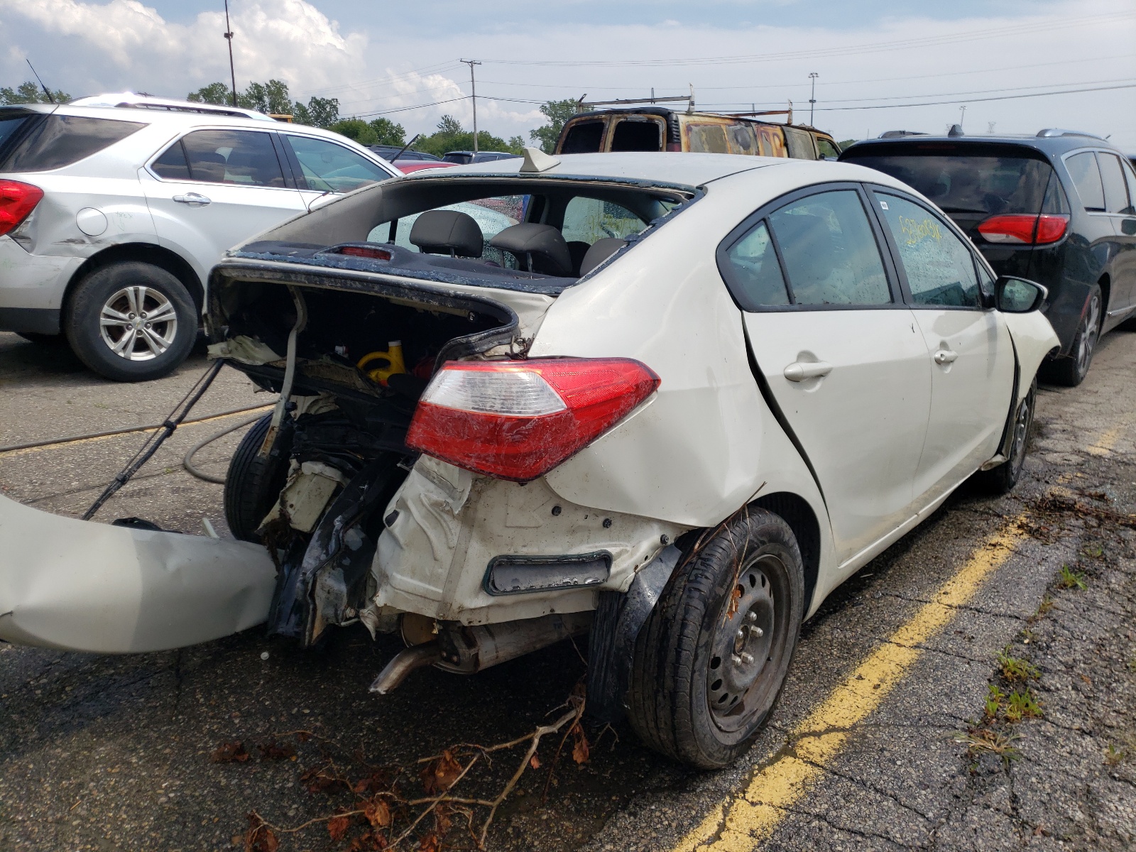 Photo 4 from auction – 2014 KIA FORTE LX with VIN KNAFK4A69E5061319