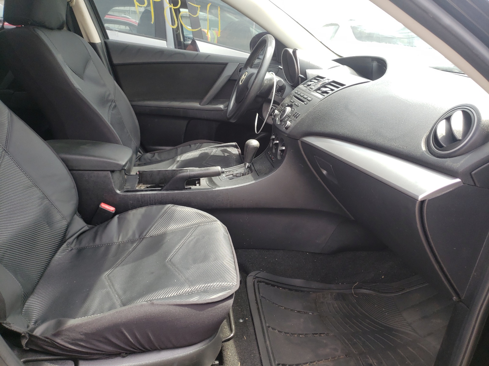 Фото 5 с аукциона – 2012 MAZDA 3 I с VIN JM1BL1UF4C1592151