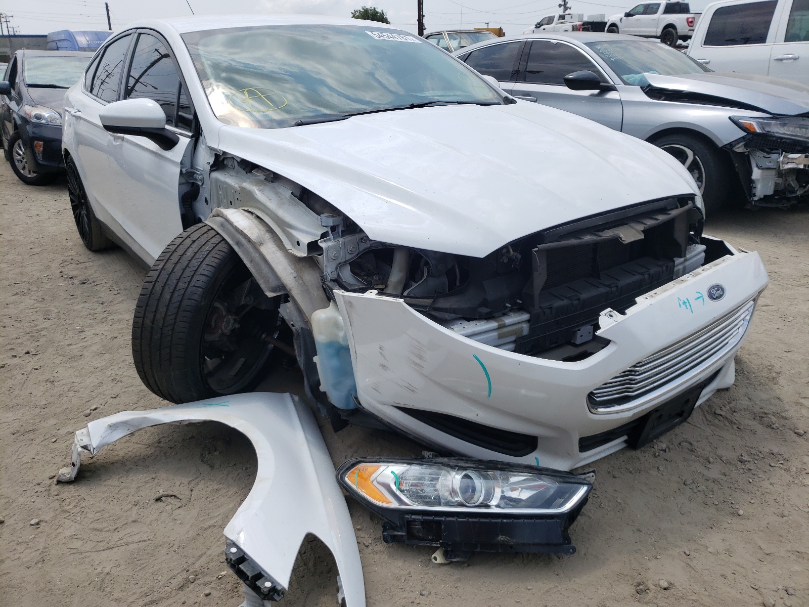 FORD FUSION S 2016 z numerem VIN 3FA6P0G74GR367685 - Zdjęcie z aukcji