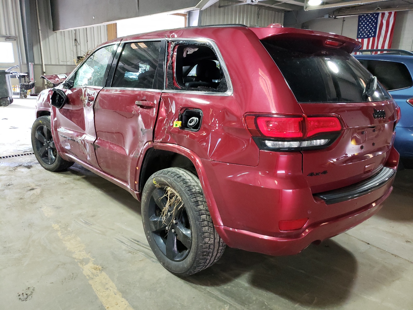 Photo 3 from auction – 2015 JEEP GRAND CHER with VIN 1C4RJFAG2FC122594