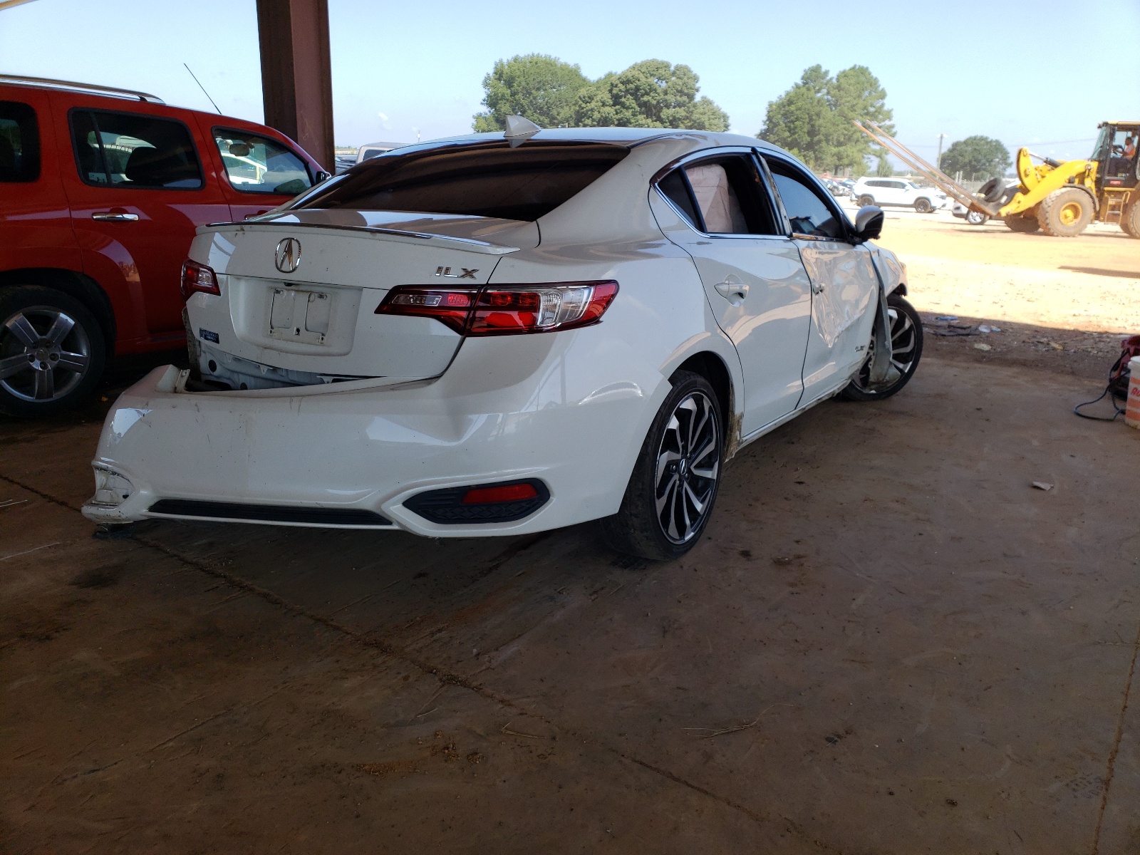 Photo 4 from auction – 2016 ACURA ILX PREMIU with VIN 19UDE2F87GA000661