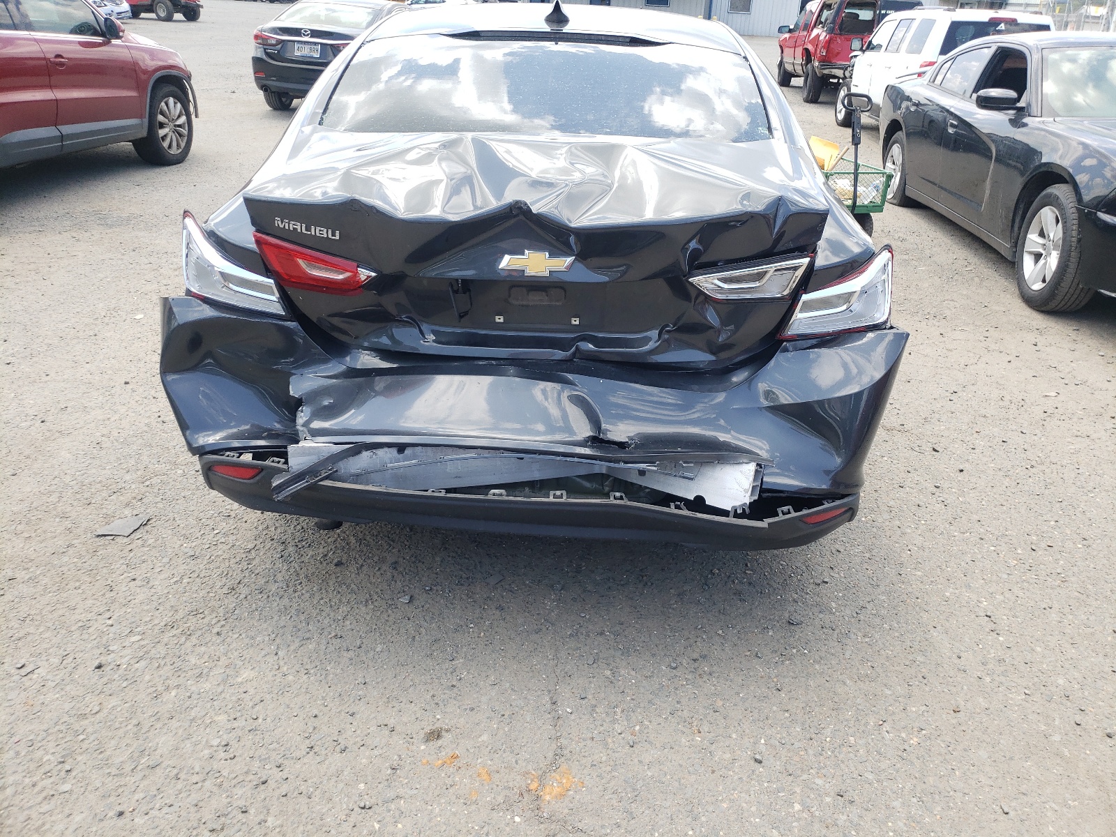 Photo 9 from auction – 2017 CHEVROLET MALIBU LS with VIN 1G1ZB5ST5HF187503