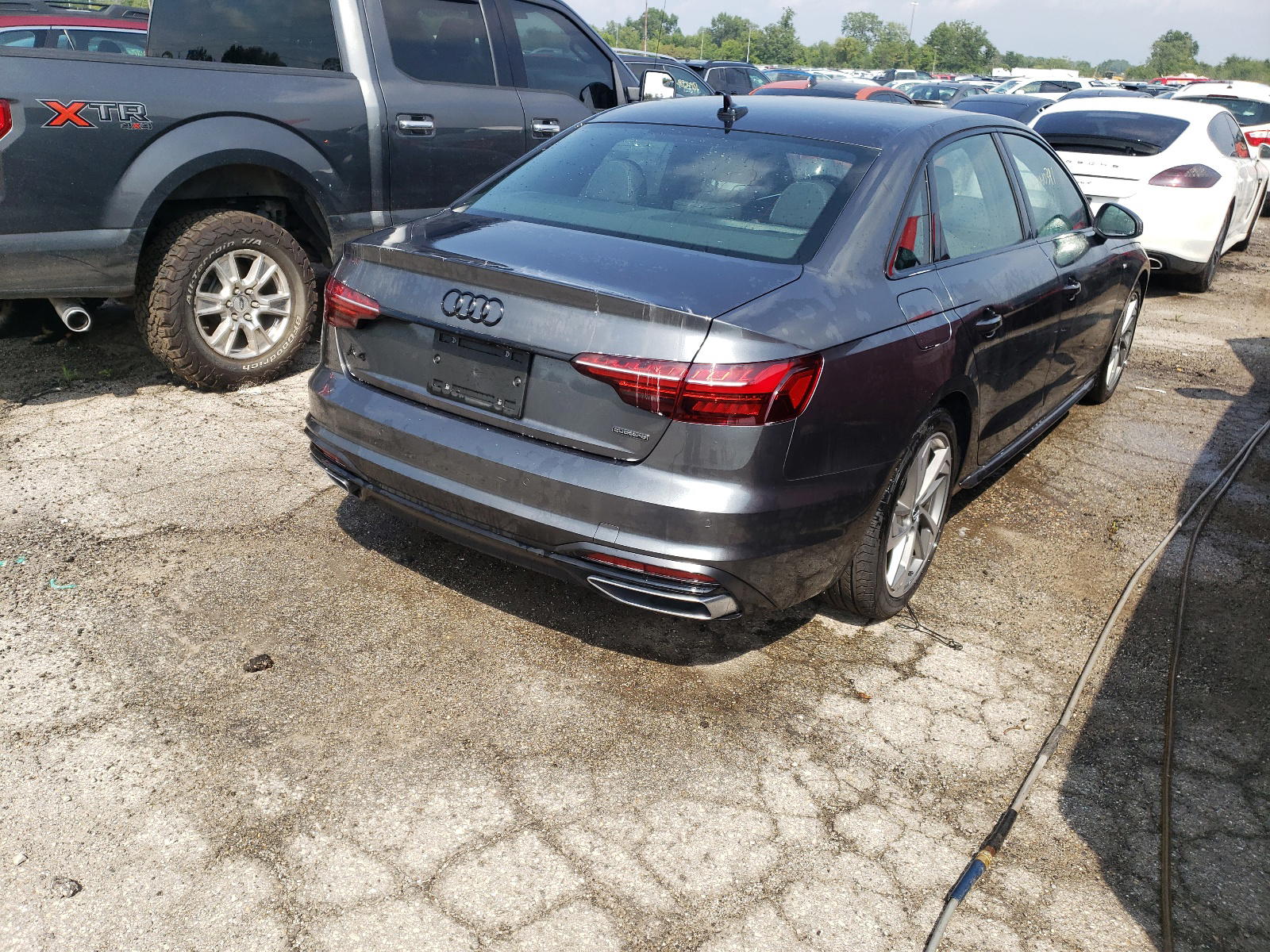 Photo 4 from auction – 2021 AUDI A4 PREMIUM with VIN WAUEAAF44MA030909