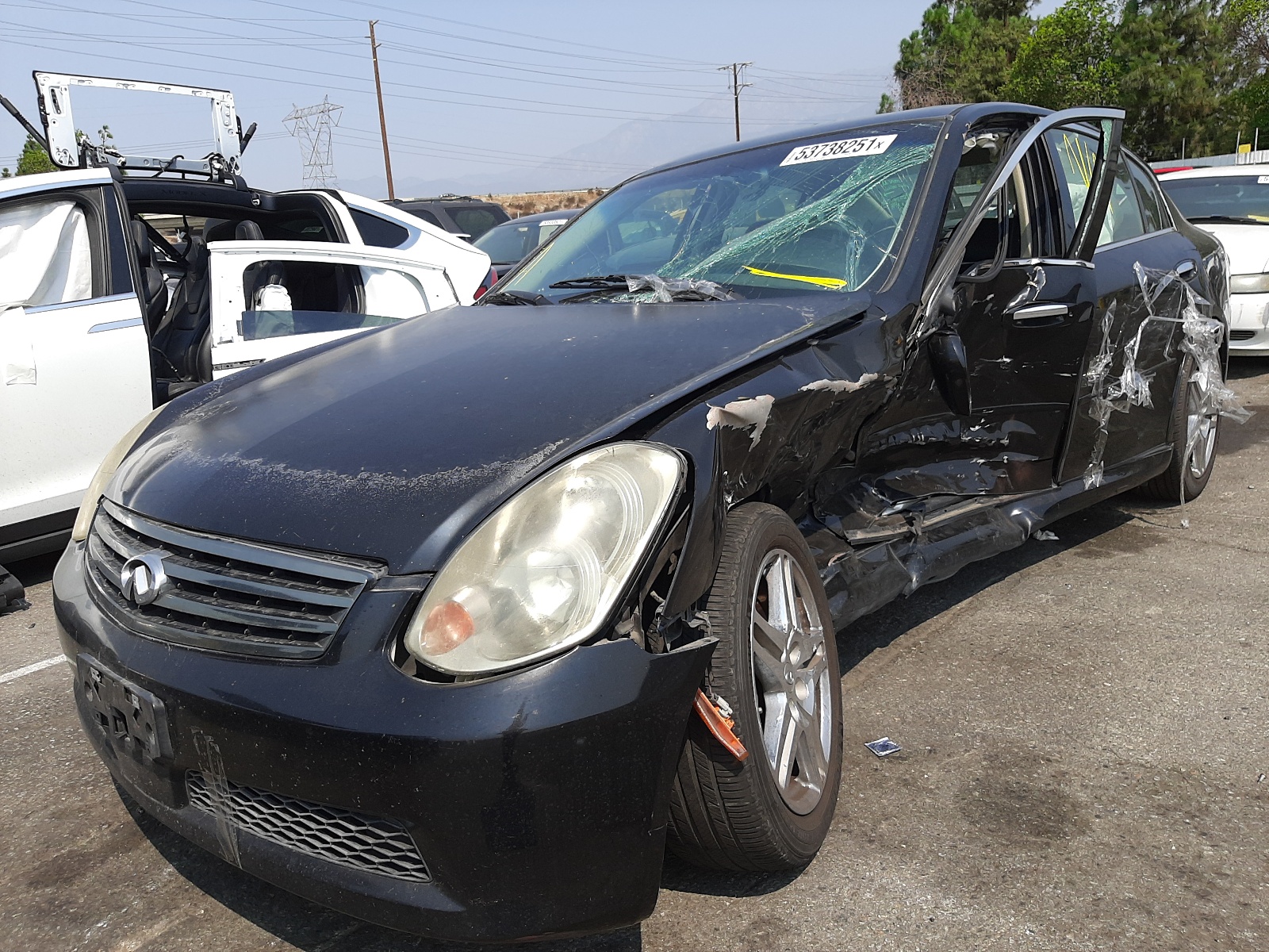 Photo 2 from auction – 2005 INFINITI G35 with VIN JNKCV51E25M211575