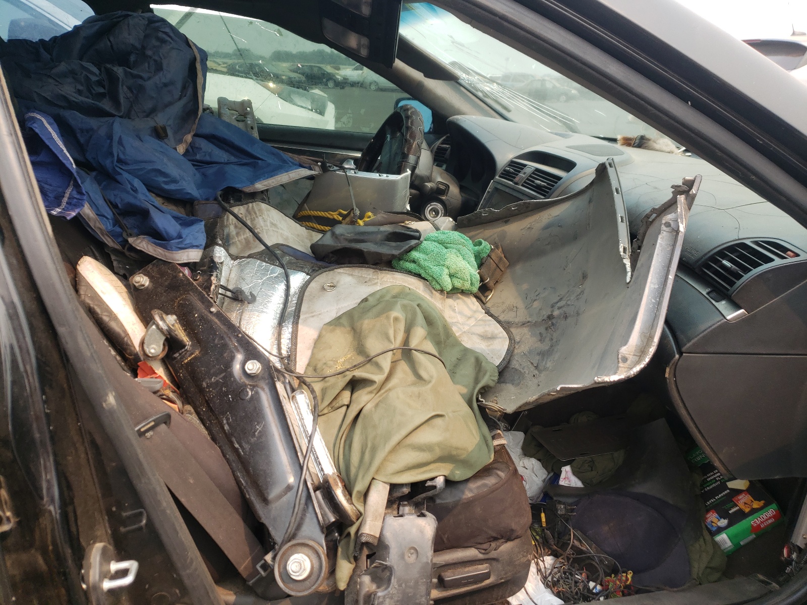 Photo 5 from auction – 2005 ACURA TL with VIN 19UUA66255A068968