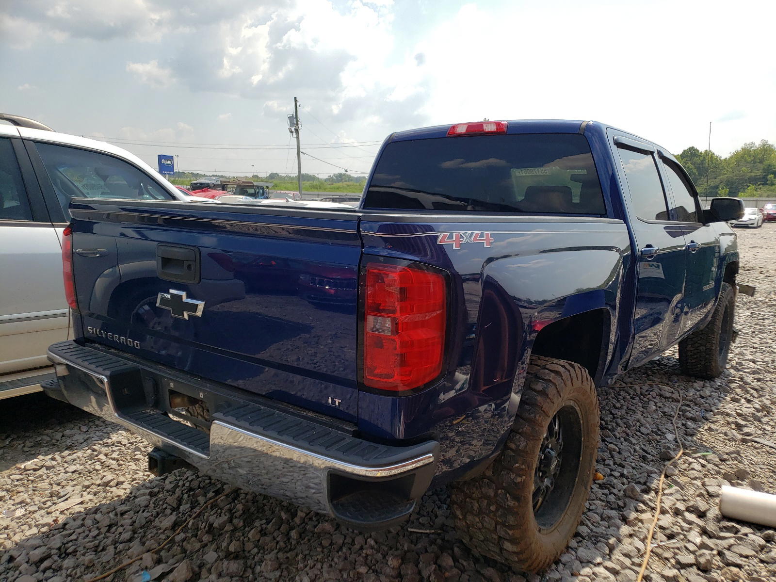 Photo 4 from auction – 2014 CHEVROLET SILVERADO with VIN 3GCUKREC3EG195601