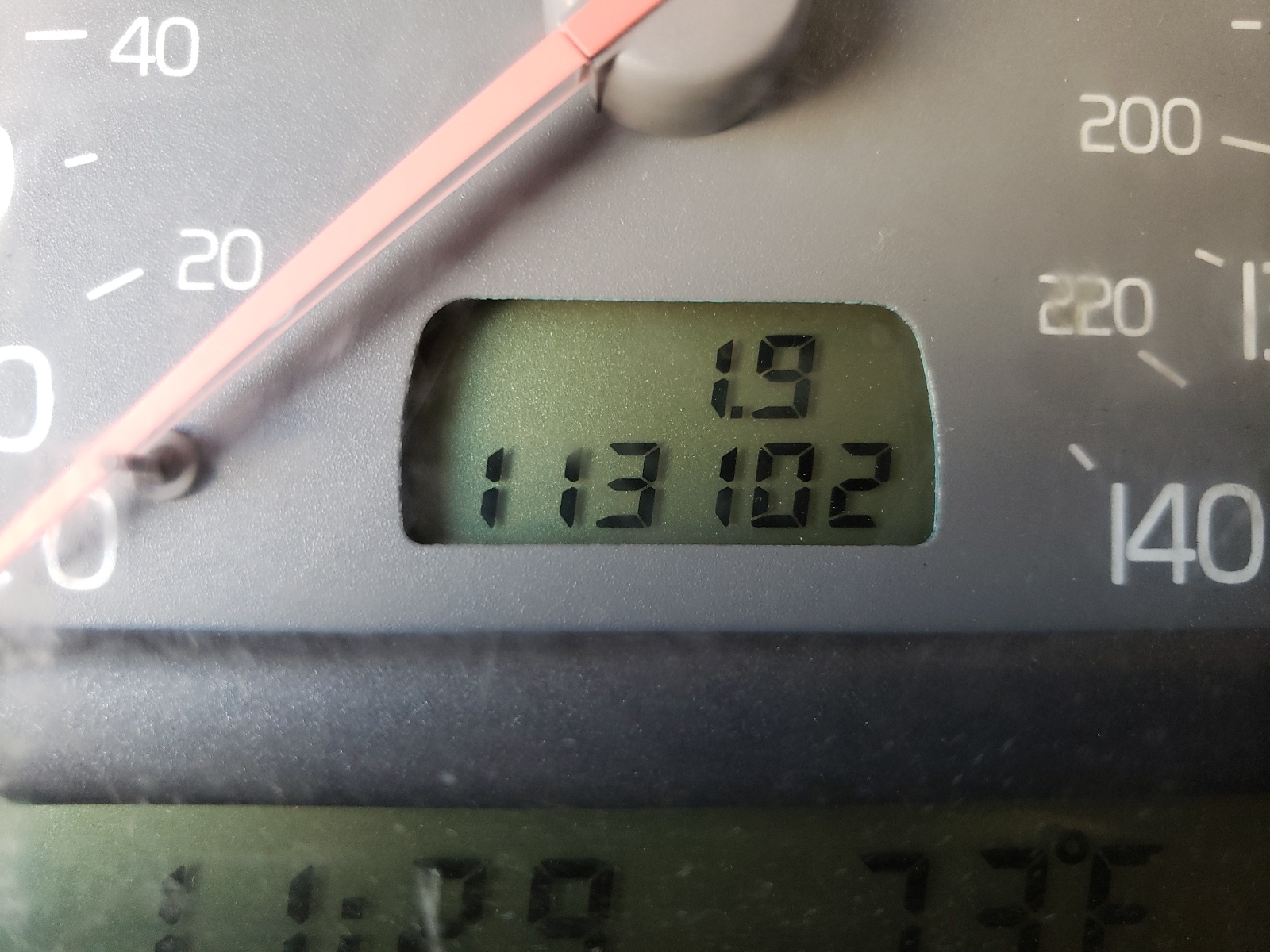 Photo 8 from auction – 2000 VOLVO C70 TURBO with VIN YV1NC56D3YJ010879