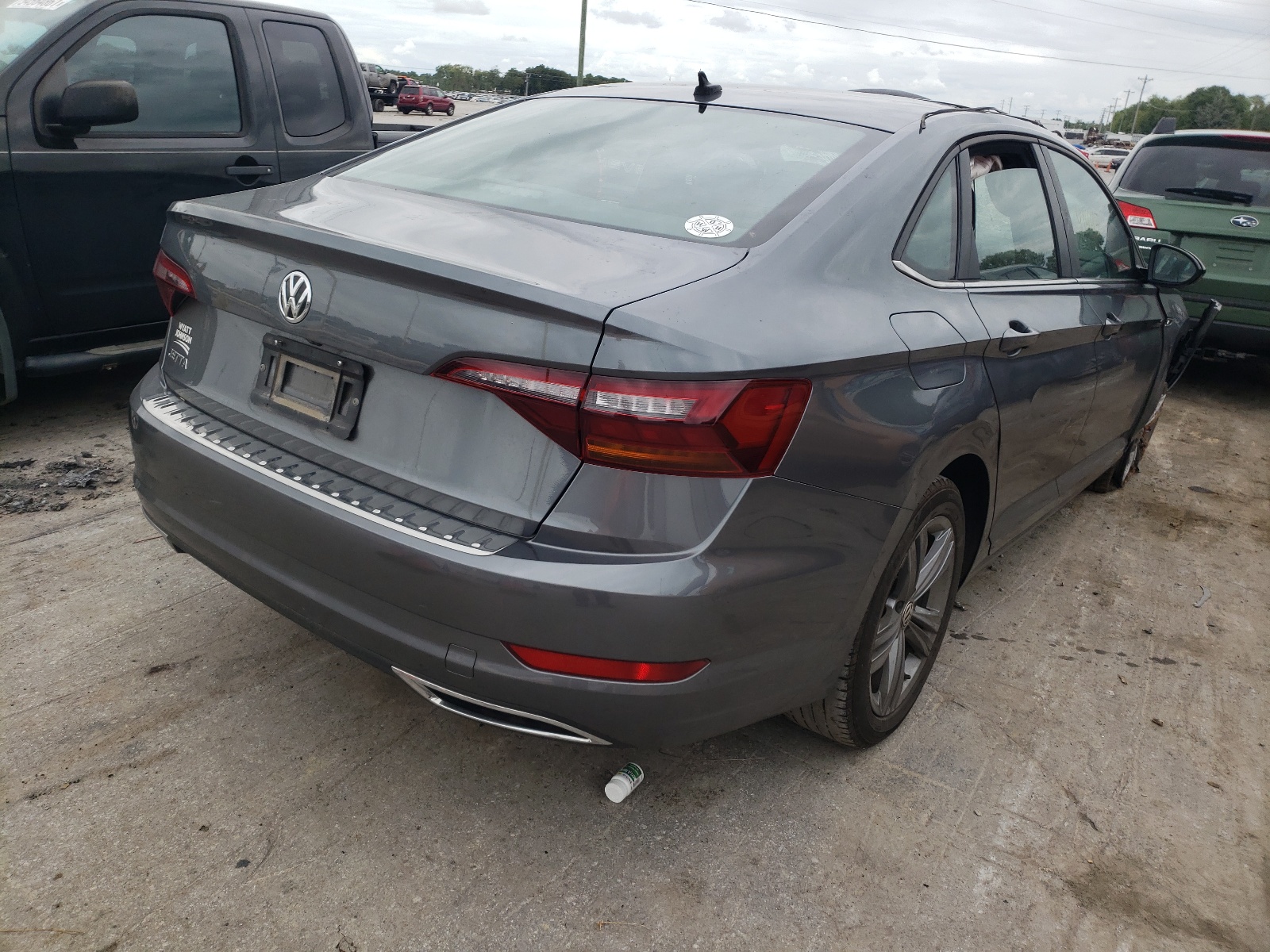 Photo 4 from auction – 2019 VOLKSWAGEN JETTA S with VIN 3VWCB7BU9KM270776