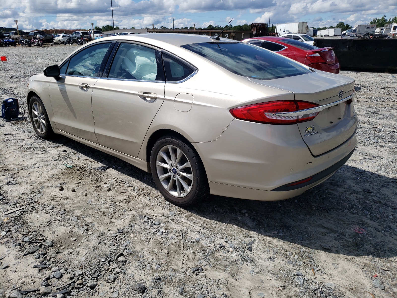 Photo 3 from auction – 2017 FORD FUSION SE with VIN 3FA6P0HD0HR362554