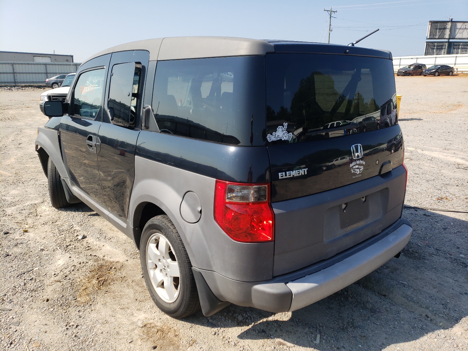 Фото 3 с аукциона – 2003 HONDA ELEMENT EX с VIN 5J6YH28533L034079