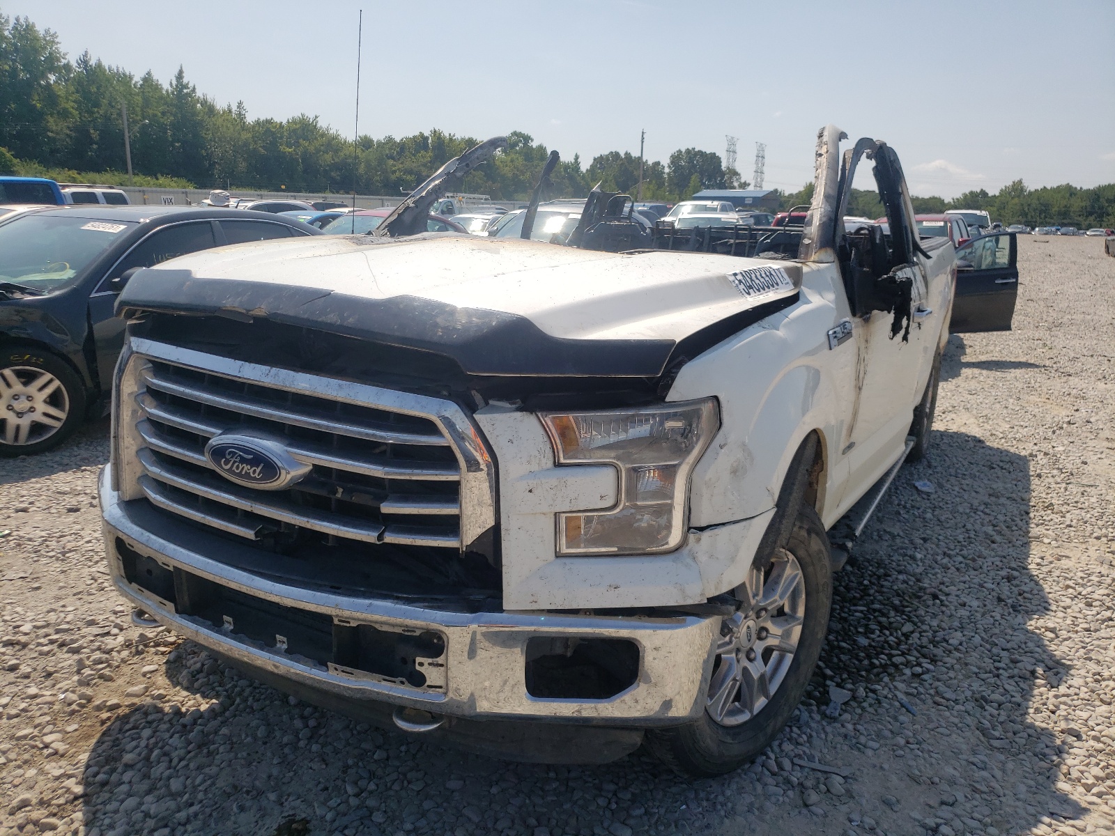 Photo 2 from auction – 2016 FORD F150 SUPER with VIN 1FTEX1EP0GKF75730