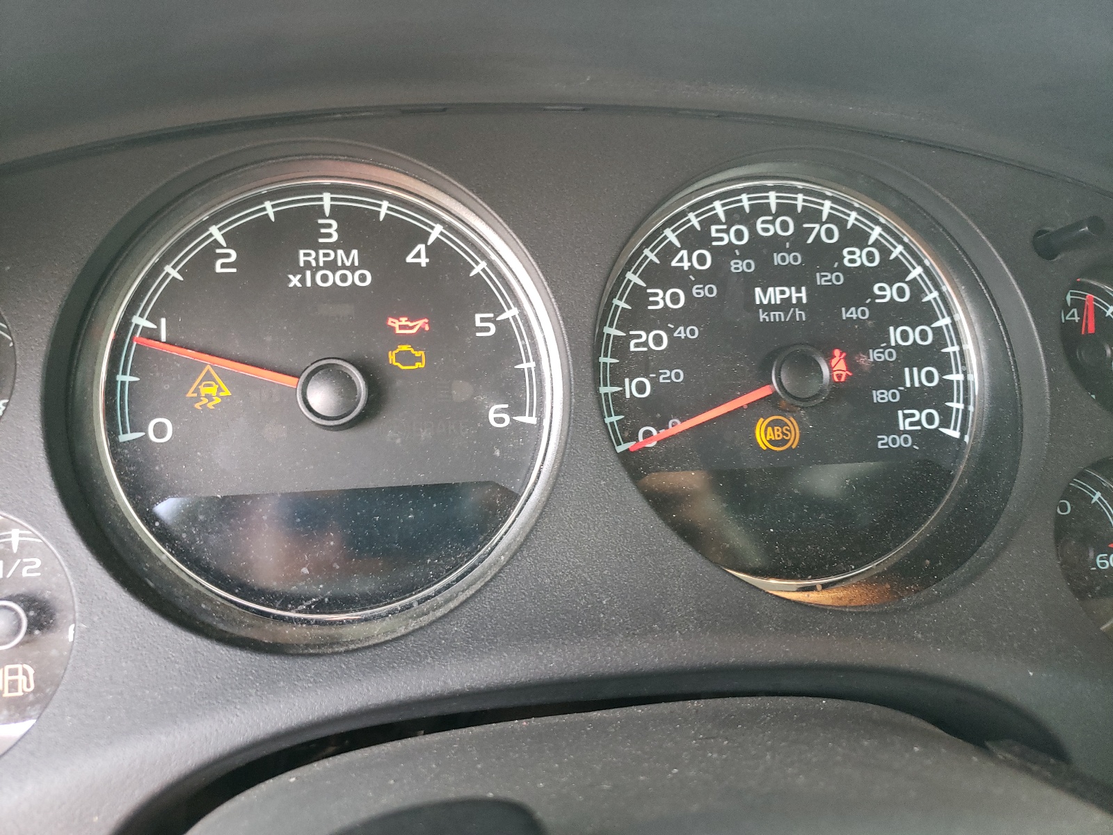 Zdjęcie 8 z aukcji – 2007 GMC YUKON z VIN 1GKFK16387J202072
