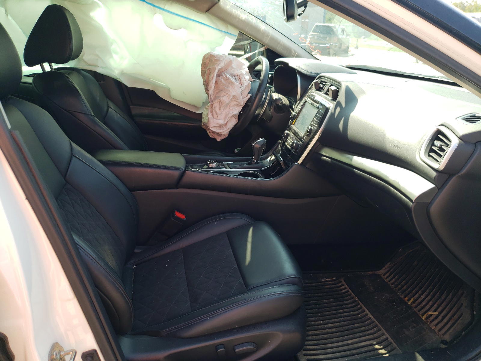 Photo 5 from auction – 2017 NISSAN MAXIMA 3.5 with VIN 1N4AA6AP3HC414583