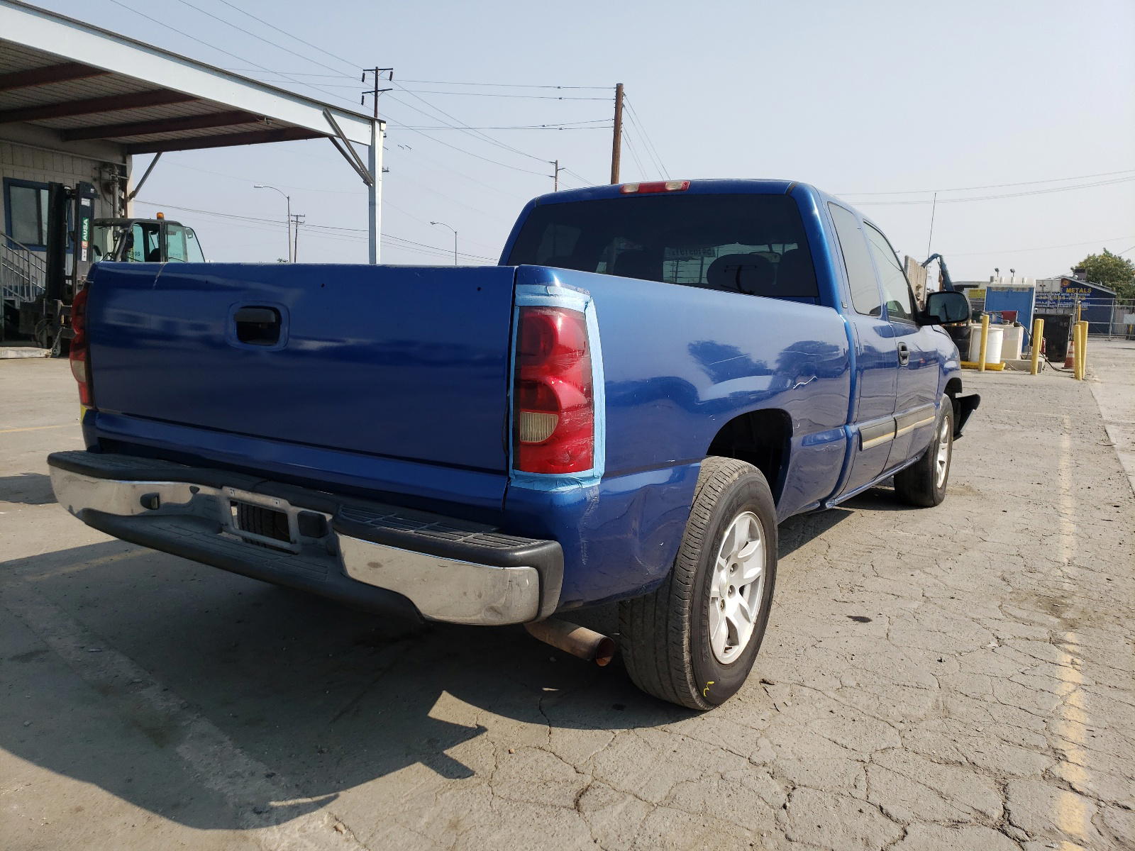 Photo 4 from auction – 2004 CHEVROLET SILVERADO with VIN 1GCEC19X94Z269876