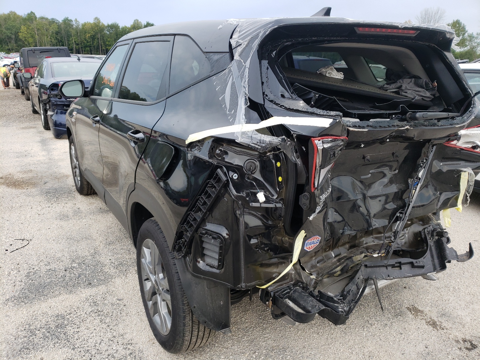 Photo 3 from auction – 2021 KIA SELTOS LX with VIN KNDEPCAA2M7158976