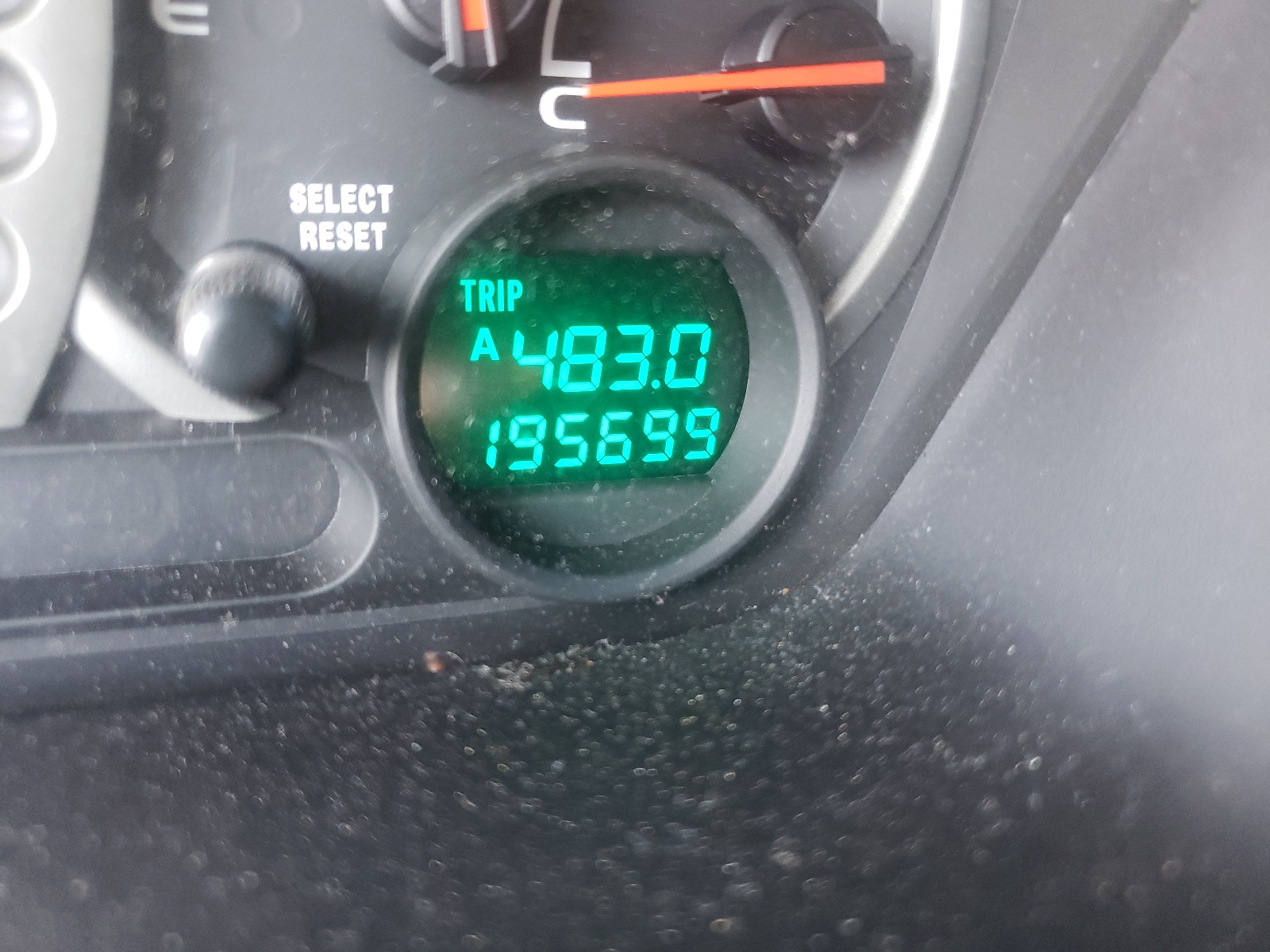 Photo 8 from auction – 2005 HONDA PILOT EXL with VIN 2HKYF18585H535563