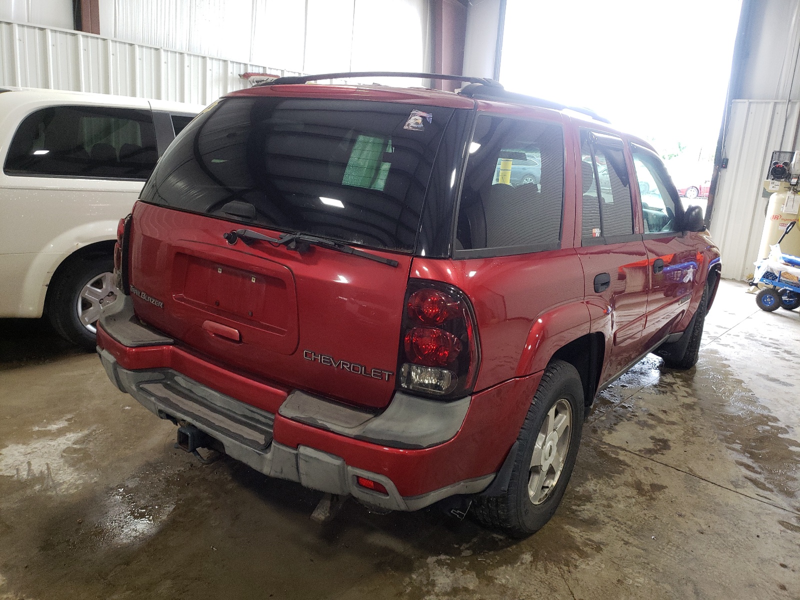 Photo 4 from auction – 2003 CHEVROLET TRAILBLAZE with VIN 1GNDT13S932370083