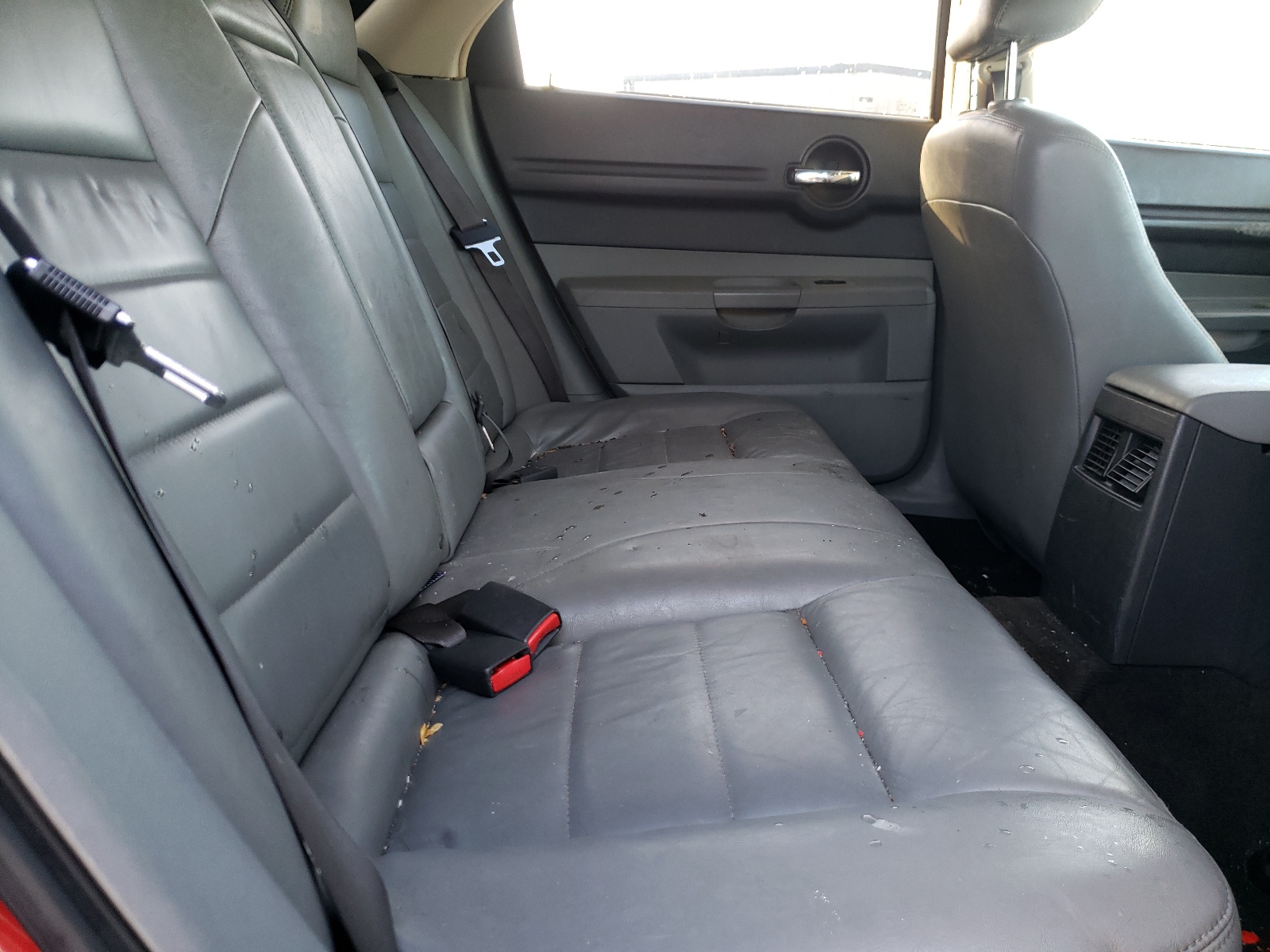 Photo 6 from auction – 2005 DODGE MAGNUM R/T with VIN 2D8GV58245H692707