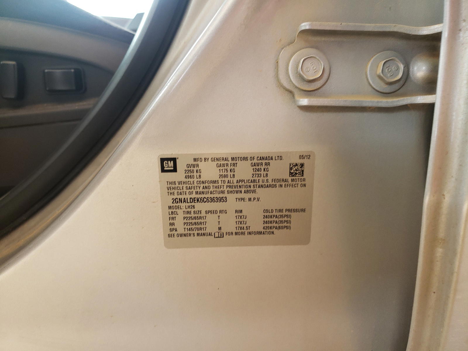 Photo 10 from auction – 2012 CHEVROLET EQUINOX with VIN 2GNALDEK6C6363953