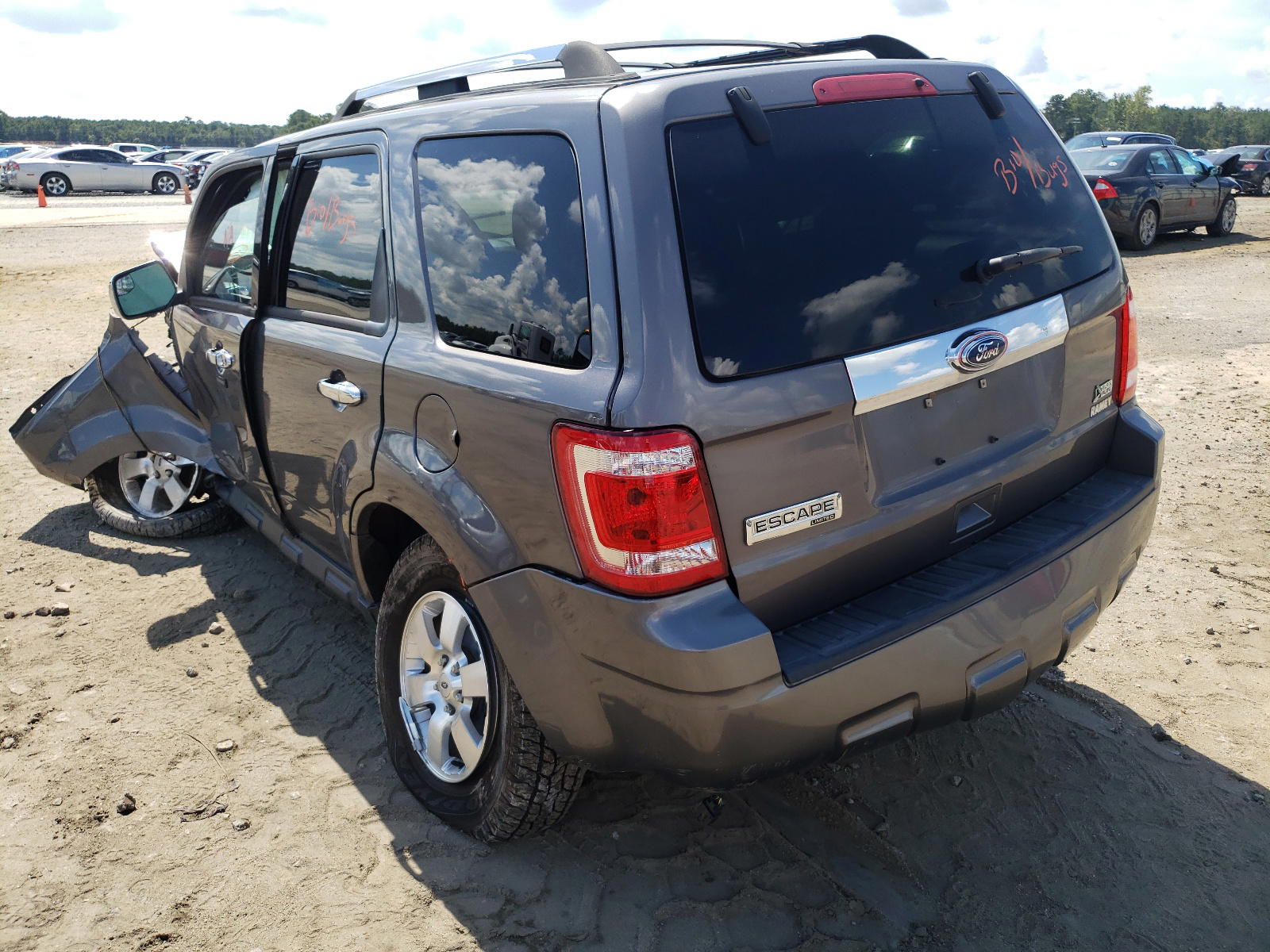 Photo 3 from auction – 2012 FORD ESCAPE LIM with VIN 1FMCU9EG9CKB70115