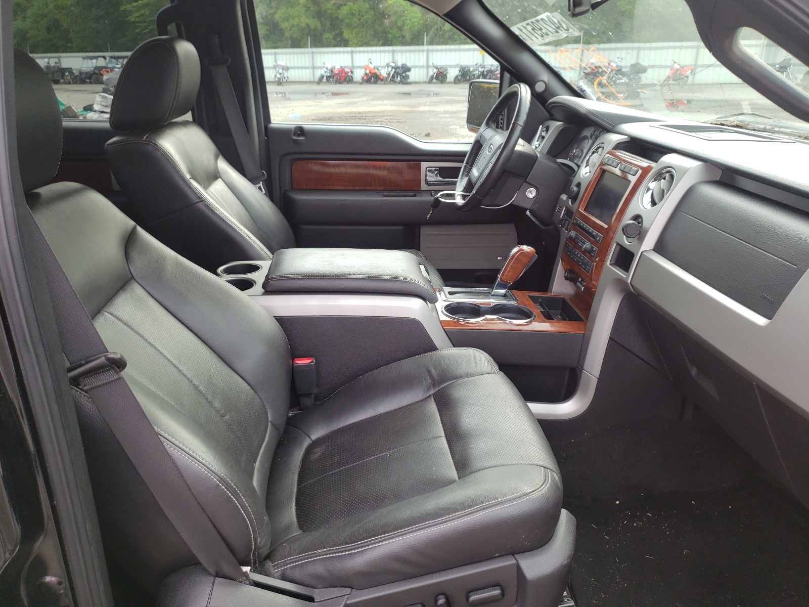 Photo 5 from auction – 2009 FORD F150 SUPER with VIN 1FTPW14VX9FB17703