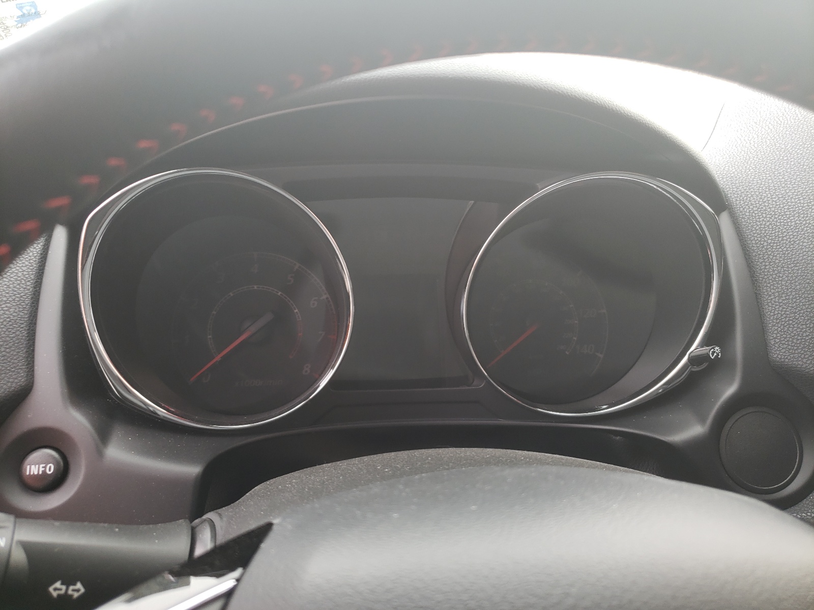 Photo 8 from auction – 2021 MITSUBISHI OUTLANDER with VIN JA4APUAU5MU020780