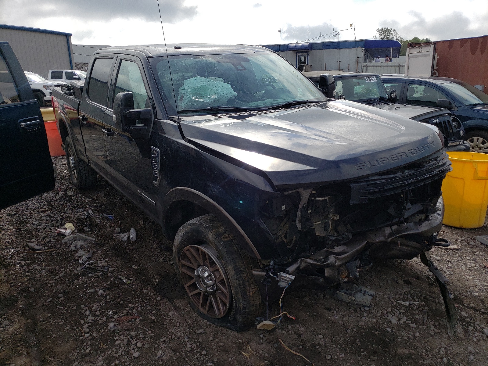 FORD F250 SUPER 2017 with VIN 1FT7W2BT2HEC38172 - Photo from auction
