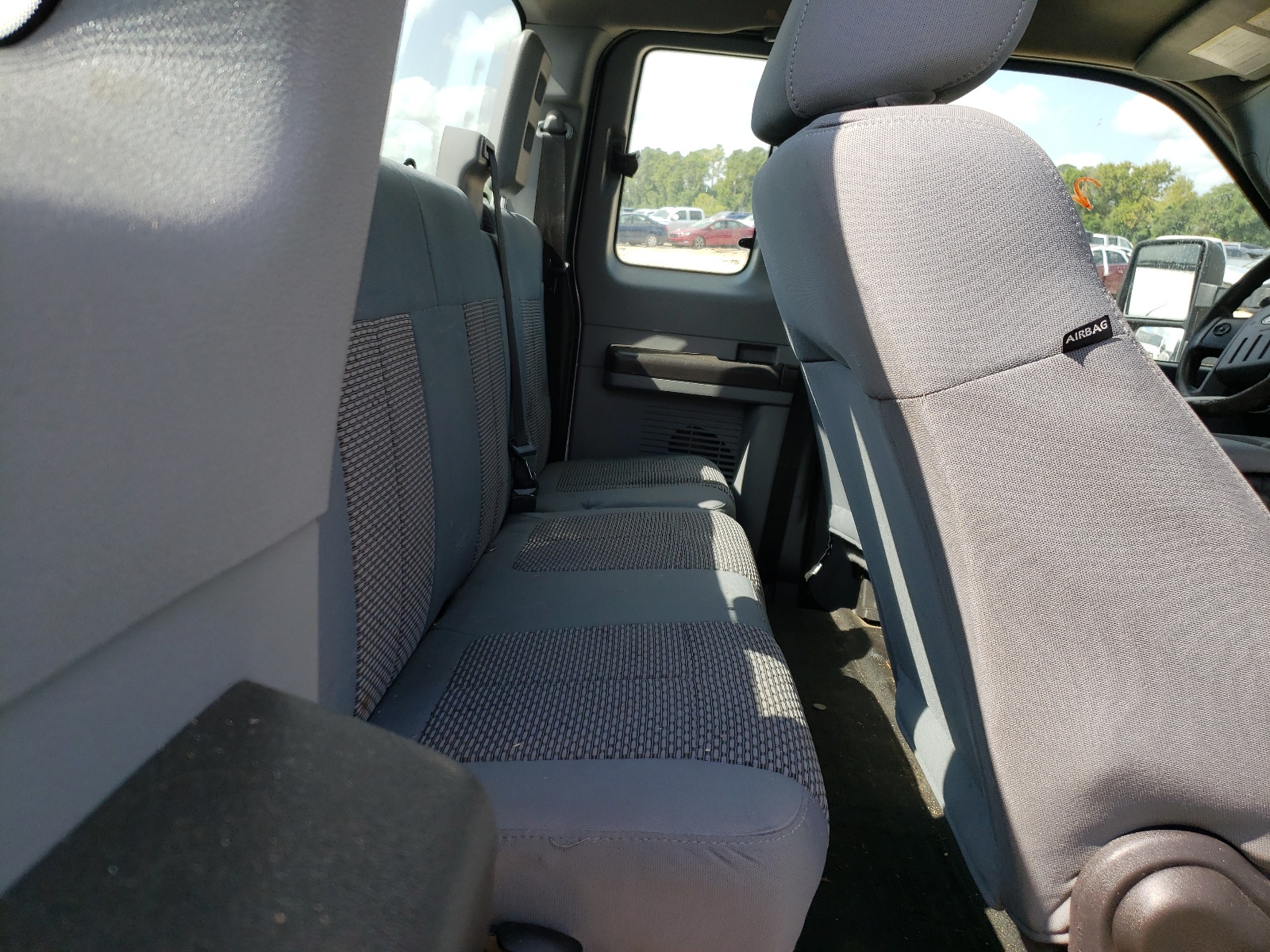 Photo 6 from auction – 2015 FORD F250 SUPER with VIN 1FT7X2A66FEB56323